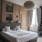 3 Etoiles - Le Petit Perier 3* Laval (Mayenne)