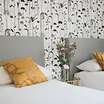 3 Etoiles - Le Petit Perier Hotel Laval (Mayenne)