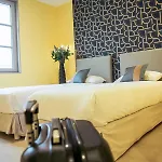 3 Etoiles - Le Petit Perier Hotel Laval (Mayenne)