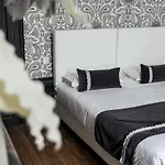 3 Etoiles - Le Petit Perier Laval (Mayenne)
