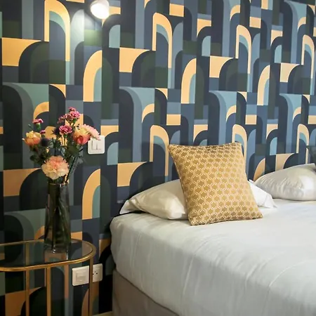 Hotel 3 Etoiles - Le Petit Perier