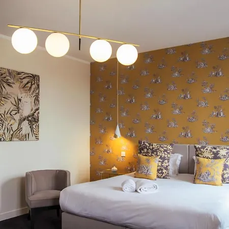 Hotel 3 Etoiles - Le Petit Perier