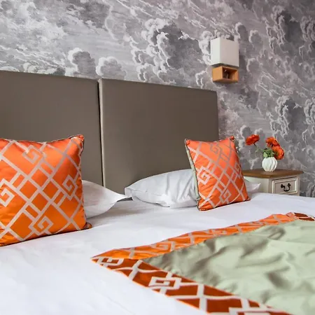 Le Petit Perier Hotel Laval (Mayenne)