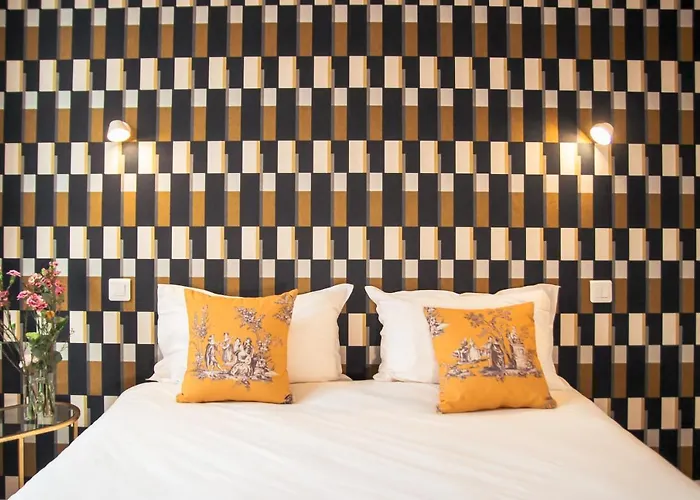 Hotel 3 Etoiles - Le Petit Perier 3*